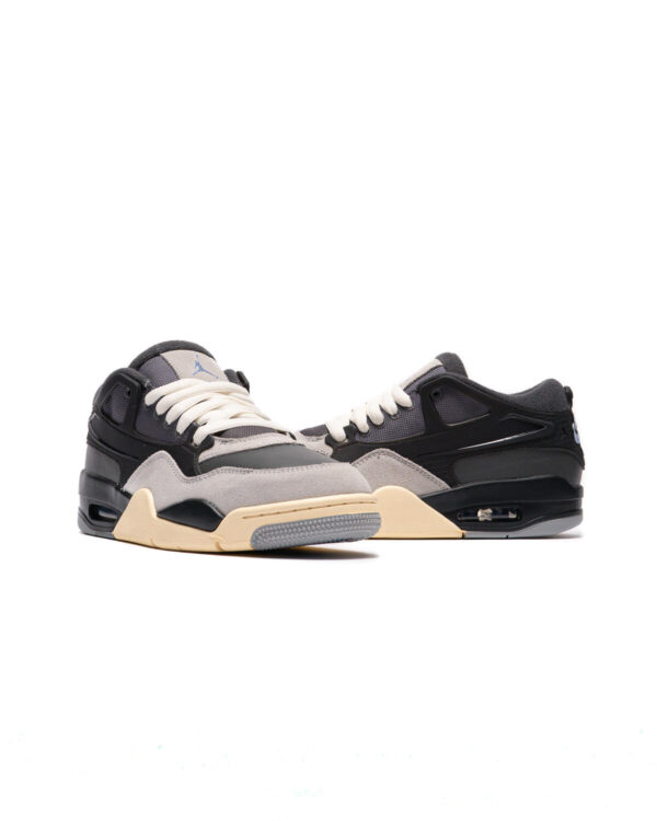 Air Jordan 4 RM